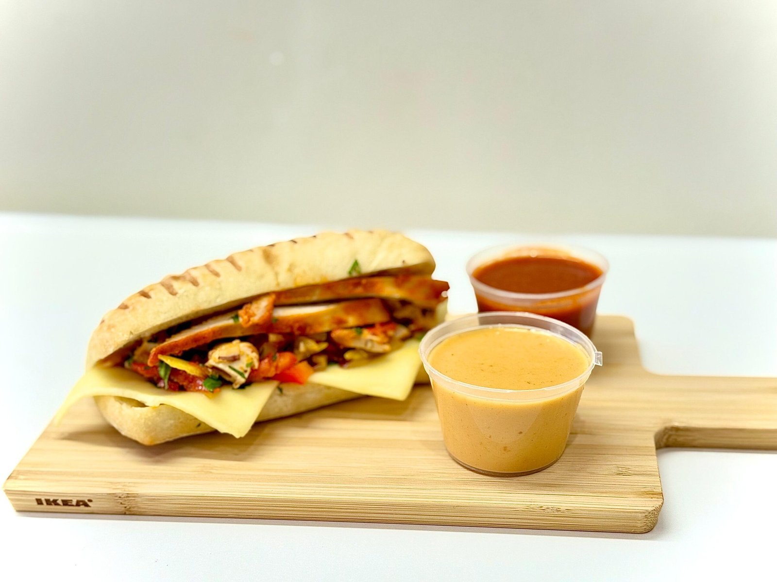 chicken cheese with sauce